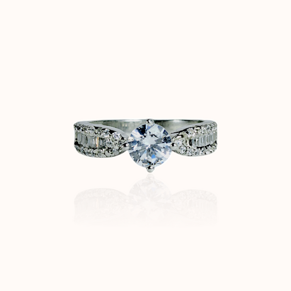 925 Sterling Silver Classic Solitaire Ring